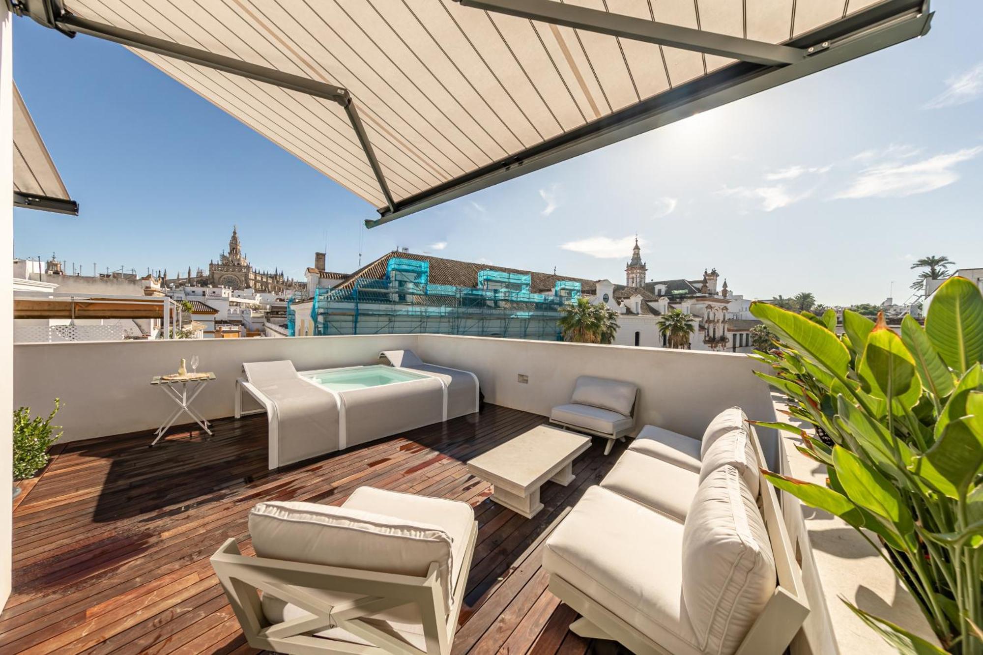 Green-Apartments Reales Atarazanas Suites Севилья Экстерьер фото