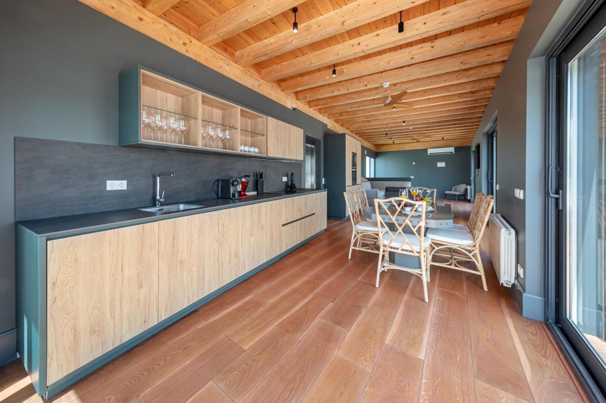 Green-Apartments Reales Atarazanas Suites Севилья Экстерьер фото